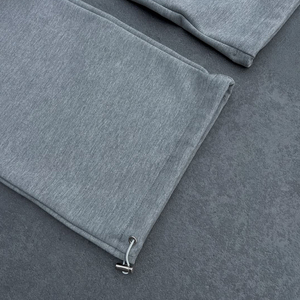 กางเกงขายาวผู้ชายทรงโอเวอร์ไซส์ ผ้าเฟรนช์เทอร์รี่เนื้อหนา ดีไซน์เรียบง่าย กระดุมแบบสองรู - Product Image 5