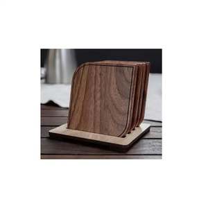 Posavasos de Madera Hecho a Mano TIMELESS CRAFT - Diseño Clásico Duradero con Aspecto Opulento para Uso en el Hogar y la Cocina - Product Image 6