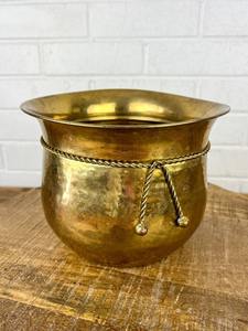 Pot de fleurs en métal design pour la décoration d'angle de salon, arrangement de plantes d'intérieur et embellissement de l'intérieur - Product Image 2