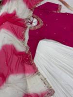 Ensemble Kurta Palazzo en crêpe français pur et naturel de qualité supérieure avec broderie de sequins de 5 mm et dupatta en organza à imprimé numérique