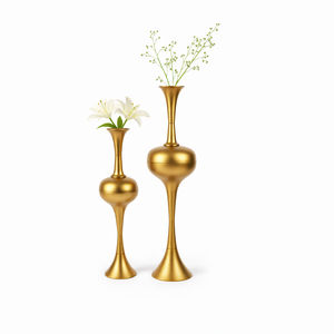 Jarrón Decorativo Moderno de Aluminio |   Jarrón Alto para Flores con Acabado Dorado Antiguo |   Mesa de Centro Contemporánea para Sala de Estar, Decoración de Bodas - Product Image 1
