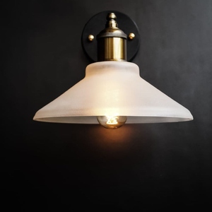 Lámpara de pared moderna nórdica de cristal con múltiples globos, minimalista, LED, de lujo, para dormitorio, mesita de noche, sala de estar, pasillo, escaleras - Product Image 1