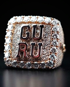 Anillo de Campeonato Personalizado con Incrustaciones de Diamantes VVS Moissanite, Anillo Masculino Estilo Hip Hop, Joyería Brillante - Product Image 2