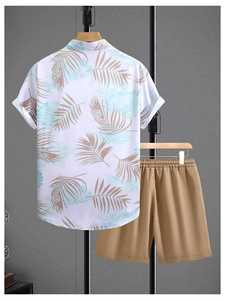 Ensemble deux pièces d'été à imprimé floral pour hommes, chemise à manches courtes boutonnée et short à taille élastique, tenue légère pour ensemble assorti - Product Image 1