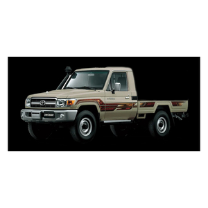Utilisé pour les pick-up 4x4 à cabine simple série 79, conduite à gauche, intérieur foncé, essence/essence, pneus R18 - Product Image 5