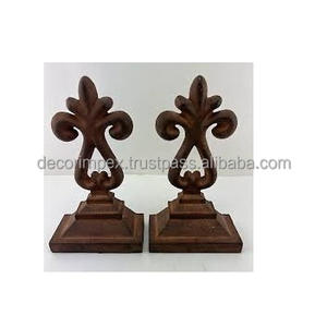 Gold coloured sphere integrated into a geometric These particular <b>bookends</b> feature a modern and elegant design characterised - Product Image 2