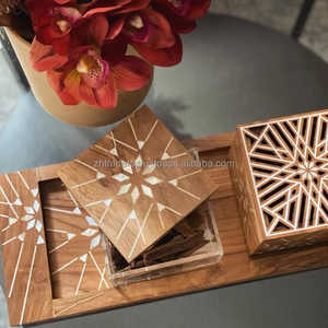 Mabkhara Artesanal para Decoración de Hogar de Lujo en Ramadán, Exclusivo Porta Incienso Árabe de Madera Decorado con Madreperla - Product Image 2