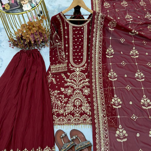 Conjunto de Top de Georgette Sintético Pesado y Pantalón Palazzo Khajuri con Dupatta, Adorno de Lentejuelas de 5mm y Remaches Moti, Traje de Fiesta Tallas M L XL XXL - Product Image 1