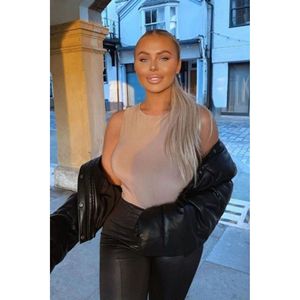 Catsuit Senza Maniche Color Cammello, Body Comodo con Design Elegante - Product Image 3