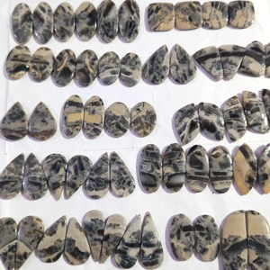Cabochons de haute qualité 20 mm de formes variées, Hornblende naturel, Améthyste, Pierres de jade, Cristal de la meilleure qualité, Moissanite, Opale de verre - Product Image 2