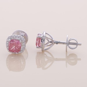 Boucles d'oreilles halo en or 9 carats avec diamant rose taille coussin cultivé en laboratoire certifié IGI – Luxe et élégance - Product Image 3