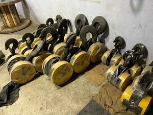 Gancho de Elevación para Grúa EOT de 20 Toneladas, Superficie Galvanizada Laminada en Caliente, Marca CMK, Gancho Industrial de Alta Resistencia, Embalaje en Caja, OEM - Product Image 3