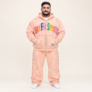Ensemble de survêtement unisexe en molleton épais avec strass effet vieilli, comprenant un sweat à capuche zippé et un pantalon ample, style streetwear avec lettres personnalisées - Product Image 3