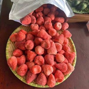 สตรอว์เบอร์รีฟรีซดรายรักษ์โลก คุณภาพส่งออก เกรดขนมหวาน - Product Image 3