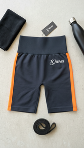 กางเกงขาสั้นเอวสูงสำหรับออกกำลังกายสไตล์ไบค์เกอร์สำหรับผู้หญิง เหมาะสำหรับสตรีทแวร์ ฟิตเนส ยิม โยคะ ระบายอากาศได้ดี แห้งเร็ว ไร้ตะเข็บ ทรงสครันช์ - Product Image 6