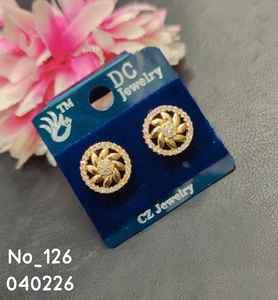 Pendientes Elegantes y Modernos de Acero Inoxidable con Circonitas para Mujer, Ideales para Bodas y Fiestas - Product Image 4