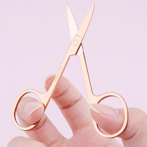 Ciseaux de précision en acier inoxydable et céramique de haute qualité pour la réparation des extensions de cils et des sourcils - Product Image 2