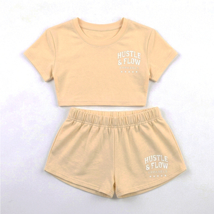 Conjunto de Dos Piezas para Mujer, Top Corto y Pantalones Cortos por Encima de la Rodilla, 100% Algodón Ecológico y Transpirable, con Opciones Personalizables - Product Image 2