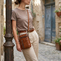 Petit sac bandoulière réglable en cuir véritable avec fermeture éclair, pochette pour téléphone pour femme, idéal pour les festivals d'été