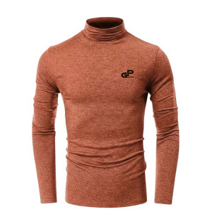 Camiseta de compresión ultraligera para fútbol, diseñada para entrenamiento en el gimnasio, entrenamiento de fútbol y correr, con rendimiento de absorción del sudor. - Product Image 1