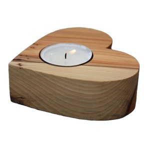 Support de lampe à thé en forme de cœur en chêne de conception personnalisée Magnifiquement fabriqué à partir de support de lampe à thé en forme de cœur en chêne massif - Product Image 1