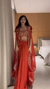 Salwar Kameez Moderno Premium para Mujer, Elegante Bordado Floral, Secado Rápido, Vestido de Novia, Fiestas Casuales, Estilo Indio/Pakistaní - Product Image 3