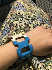 Nuevo y elegante brazalete de cuerno de búfalo, pulsera de cuerno de moda para mujer para fiesta de boda de Falak World Export - Product Image 2