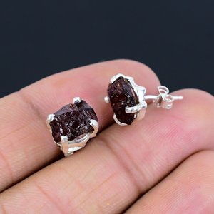 Vintage Fancy Design Style Stud <b>Earrings</b> 925 <b>Solid</b> Sterling <b>Silver</b> Natural Garnet Stones Wedding Party Gift Anniversary Jewelry - Product Image 1