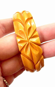 กำไลเรซิ่นหลากสีทำมือ เครื่องประดับชั้นดี - Product Image 4