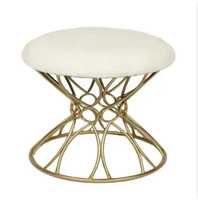 Pouf ottoman rond en fausse fourrure blanche avec base en fil métallique doré, chaise de coiffeuse de luxe pour chambre et salon