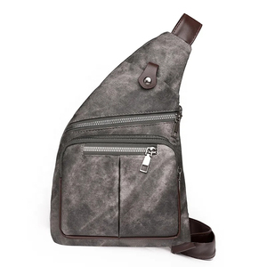 Sac de poitrine vintage en cuir véritable pour homme, fermeture éclair, sac à bandoulière durable, utilisation quotidienne toutes saisons - Product Image 6