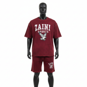 Conjunto de camiseta y pantalones cortos para hombre, de algodón jersey de alta calidad, color granate, estilo casual, con estampado personalizado. - Product Image 1