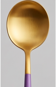Ensemble de couverts modernes plaqués or avec manches violettes, compatibles lave-vaisselle, pour utilisation sur table de mariage - Product Image 2