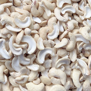 Hot Sales High Quality Cashew <b>Nuts</b> Bulk Raw Cashew <b>Nuts</b> WW180, WW240, WW320, LP, WS Cashew <b>Nuts</b> OEM, ODM - Product Image 1