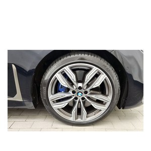 BMW Série 7 M760Li XDrive 2022, 102 984 km, conduite à gauche, boîte de vitesses automatique, sièges en cuir - Product Image 5