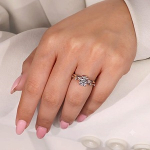 Anillo de Compromiso de Platino 950 con Diamantes Cultivados en Laboratorio, Color E, Claridad VS1, 2.13CT, Corte Redondo, Anillo de Promesa - Product Image 5