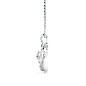 Un magnifique collier pendentif en argent 925 avec un éléphant à l'intérieur d'un cœur en moissanite, un cadeau d'anniversaire classique. - Product Image 6