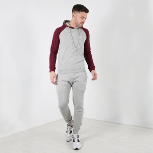 Survêtement personnalisé pour homme, coupe ajustée, à capuche, imprimé, sur mesure - Product Image 1