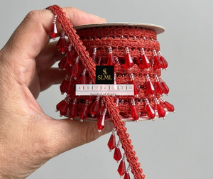 Adorno de Borlas con Pedrería Roja, Poliéster/Algodón, Hecho a Mano, Ecológico, Duradero, Tamaño Pequeño, Decoración DIY - Product Image 3