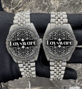 Reloj de pulsera de lujo de alta gama con diamantes de moissanita, esfera redonda, completamente cubierto de diamantes, estilo hip hop, para hombre y mujer - Product Image 1