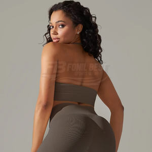 Ensemble 2 pièces soutien-gorge de sport respirant et sans coutures gris clair et rouge pour femme, haute qualité, vente en gros, idéal pour la gym et le fitness – Nouvelle collection très demandée - Product Image 2