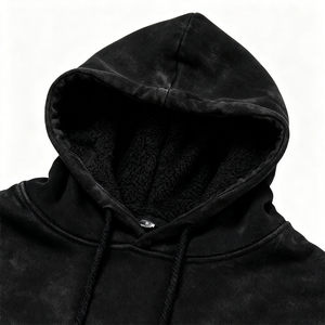 เสื้อฮู้ดดี้ผู้ชายทรงบ็อกซี่ สไตล์สตรีทแวร์ ผ้าหนานุ่ม หรูหรา ใส่สบาย เหมาะสำหรับฤดูหนาว แบบสั้น  ไม่มีลาย  สามารถสั่งทำได้ - Product Image 2