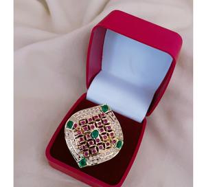 Anillo Ajustable de Latón Chapado en Oro de Diseño Glamuroso, Jadau de la Mejor Calidad para Eventos y Bodas, Colección para Mujer - Product Image 2