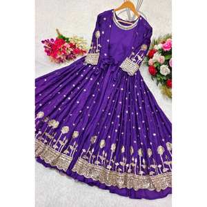 Vestido de Noche de Diseñador para Fiestas con Elegante Bordado de Lentejuelas - Product Image 1