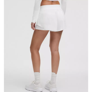 Shorts de sport pour femmes, blancs, à taille élastique, tricotés, imprimés, respirants, taille haute, coupe ample, séchage rapide, pour le tennis, la course à pied et le yoga - Product Image 3