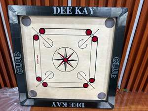 Tablero de Carrom de Práctica con Acabado Mate Superior para Práctica Profesional, con Monedas, Golpeador y Polvo Negro, Nuevo - Product Image 4