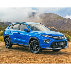 Toyota Urban Cruiser d'occasion, propre et entièrement entretenu, avec jantes en alliage, écran tactile et habitacle confortable - Product Image 2