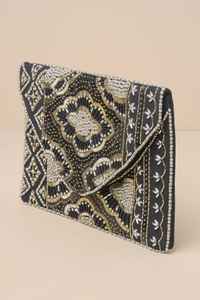 Pochette brodée de perles de rocaille pour femmes et filles, faite à la main - Product Image 6