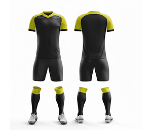 Conjunto de Camiseta y Pantalones Cortos de Fútbol Personalizados con Sublimación |   Tallas para Hombres, Mujeres y Jóvenes |   Ropa Deportiva Ligera de Secado Rápido para Entrenamiento - Product Image 6