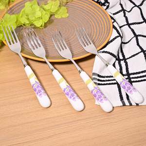 Elegant Lavender Print Cutlery Set of 4 Including Elegant <b>Forks</b> - Product Image 6
